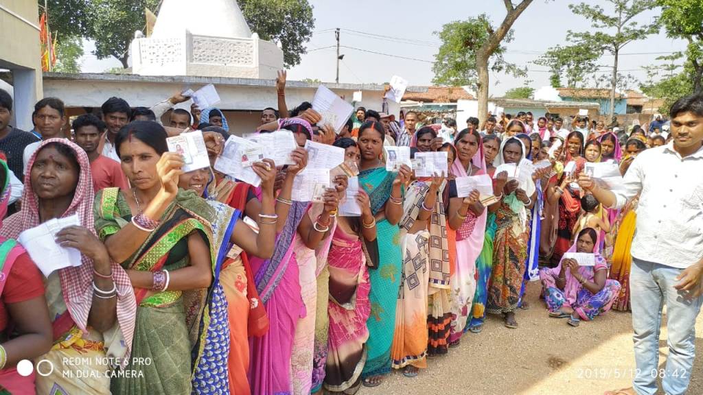 तपिश को देकर मात उमड़ पड़ी&nbsp;जमात