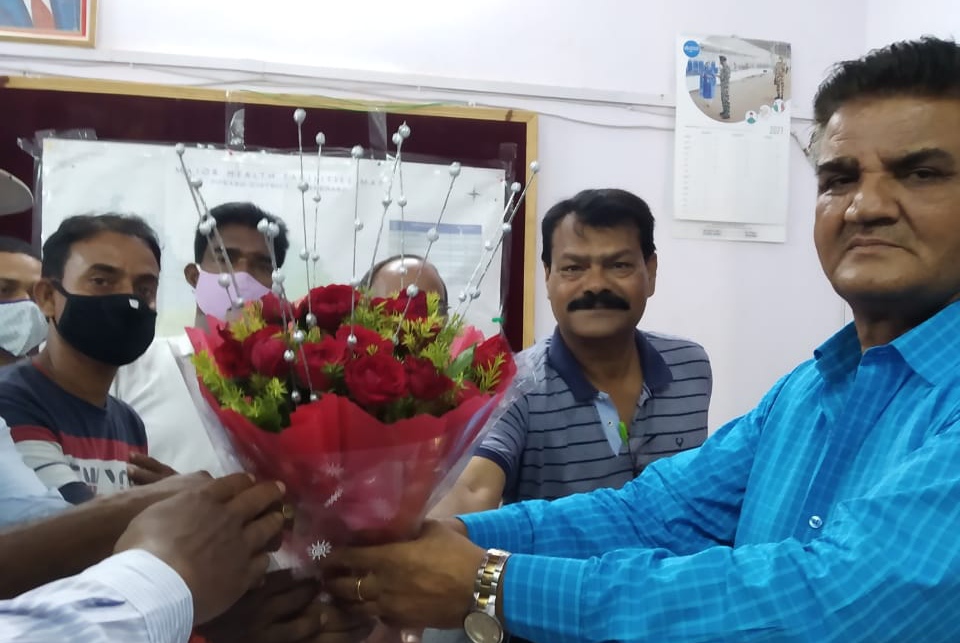 जरूरत पड़ने पर मानवसेवा में तत्पर रहेंगे ग्रामीण चिकित्सक, CS को दिलाया&nbsp;भरोसा