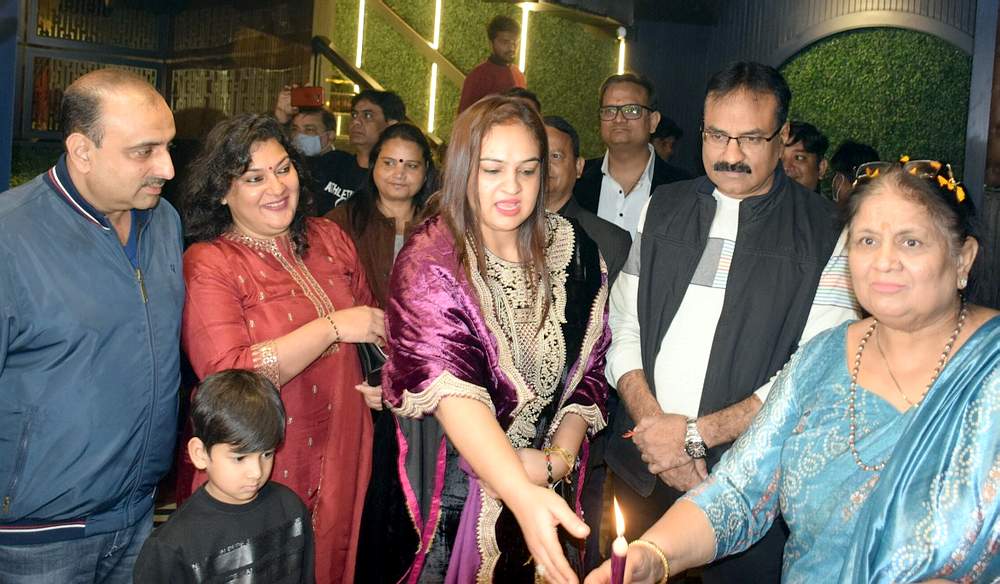 ऑरम लॉन्ज का उद्घाटन, परिवार संग बैठ जायके का नया अनुभव अब ले सकेंगे&nbsp;बोकारोवासी