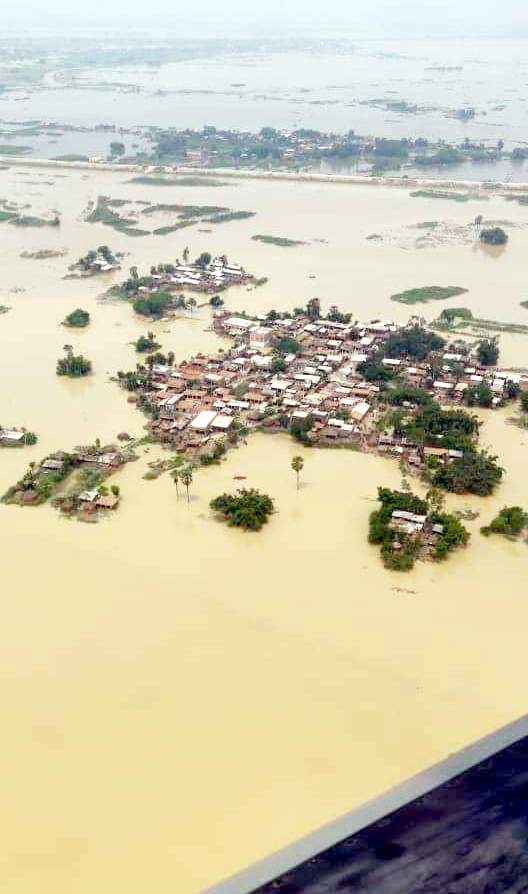 ये लूट की “बाढ़” है&nbsp;उधो!