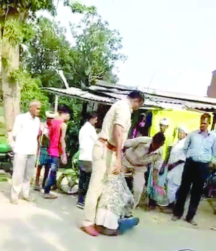 नये ट्रैफिक नियम, खाकी गुंडई और&nbsp;जनोद्वेलन