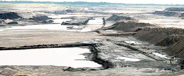 खदानों में विशाल जलभंडार, फिर भी&nbsp;हाहाकार!