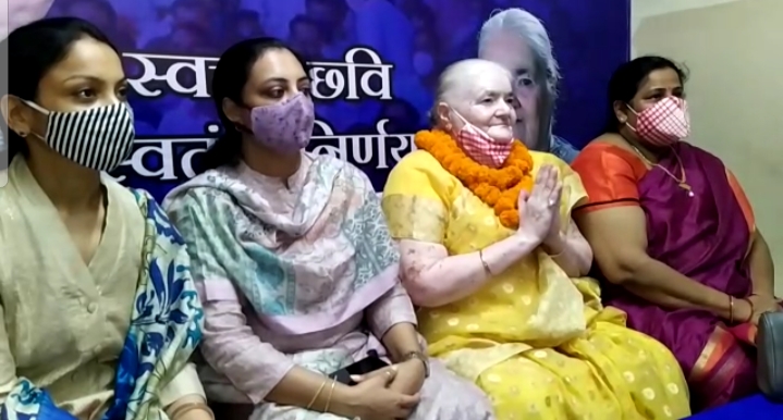 चास नगर परिषद की पहली अध्यक्ष गंगा भालोटिया ने मेयर चुनाव के लिए दावेदारी ठोकी, कहा- फिर संवारेंगे शहर की&nbsp;सूरत