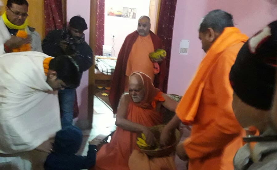 बोकारो पहुंचे शंकराचार्य, धर्मावलंबियों ने किया&nbsp;स्वागत