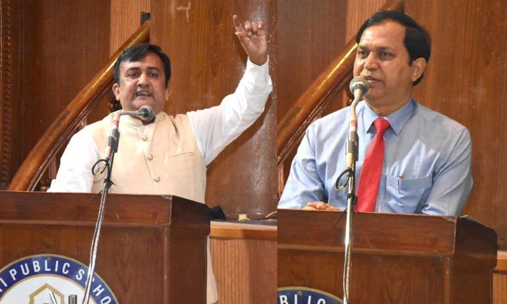 ‘विद्यार्थियों के लिए कलियुग का राक्षस है सोशल मीडिया, रखें दूर | बच्चों पर अपनी इच्छाएं न&nbsp;थोपें’