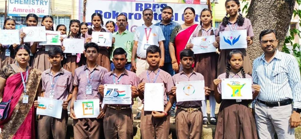 डाक टिकट डिजाइन प्रतियोगिता में बच्चों ने दिखाई&nbsp;प्रतिभा