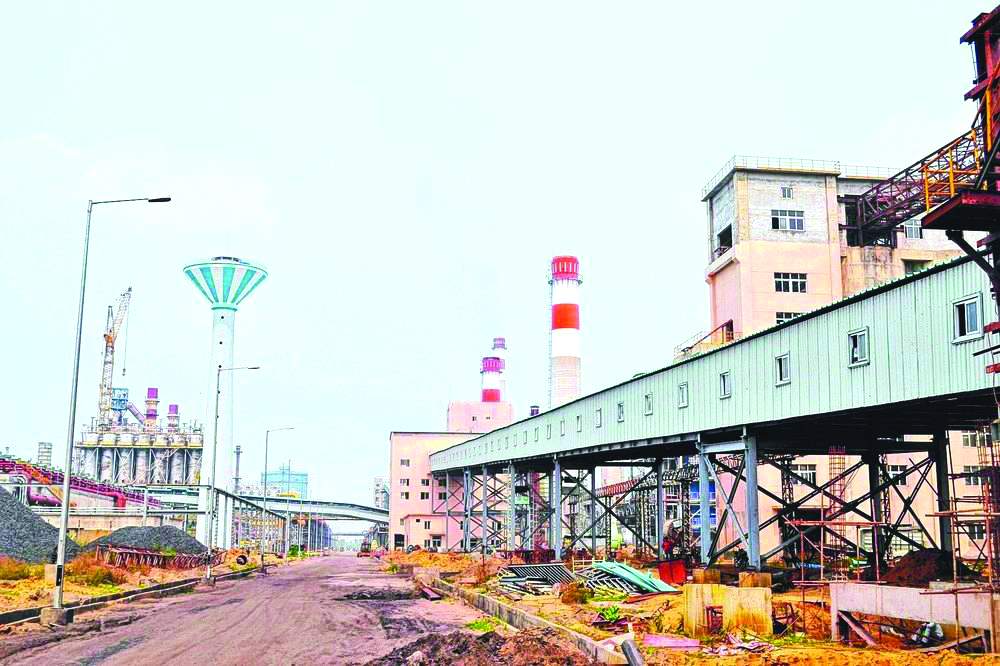अफसर ने कर रखी थी ‘सेटिंग’, पर DC ने पकड़ी वेदांता-इलेक्ट्रोस्टील की ‘धूर्तता’; 55 करोड़ जुर्माना का नोटिस