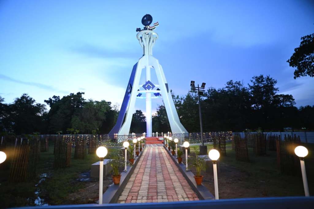 हवाई अड्डा के सामने खुशियों का अड्डा! स्वर्ण जयंती स्मारक अब नए कलेवर में, बोले DI- सामाजिक-सांस्कृतिक सशक्तीकरण भी कर रहा&nbsp;BSL