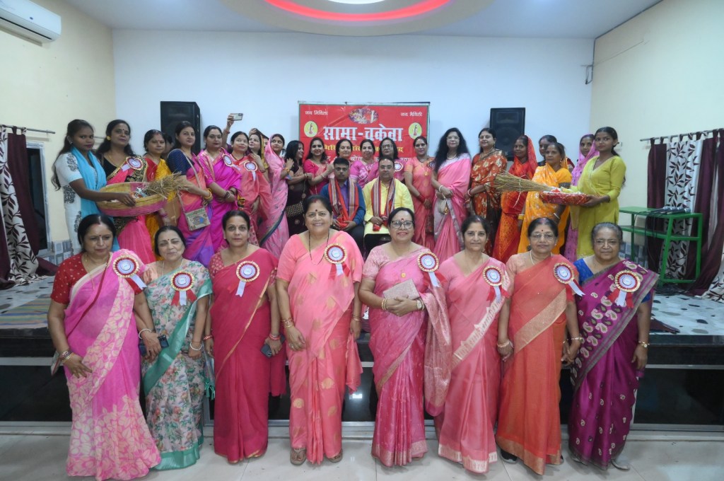 अद्भुत परंपरा! चुगले का मुंह झुलसाकर बहनों ने की भाई के दीर्घायुत्व की कामना, सामा-चकेवा पर्व की ऐतिहासिक&nbsp;विदाई
