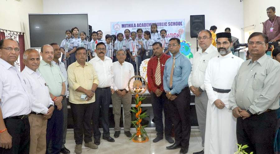 ग़जब का Innovation… मिथिला Academy के स्थापना दिवस पर दिखी बाल-रचनात्मकता, Smart City और Robotics सरीखे Models ने चौंकाया