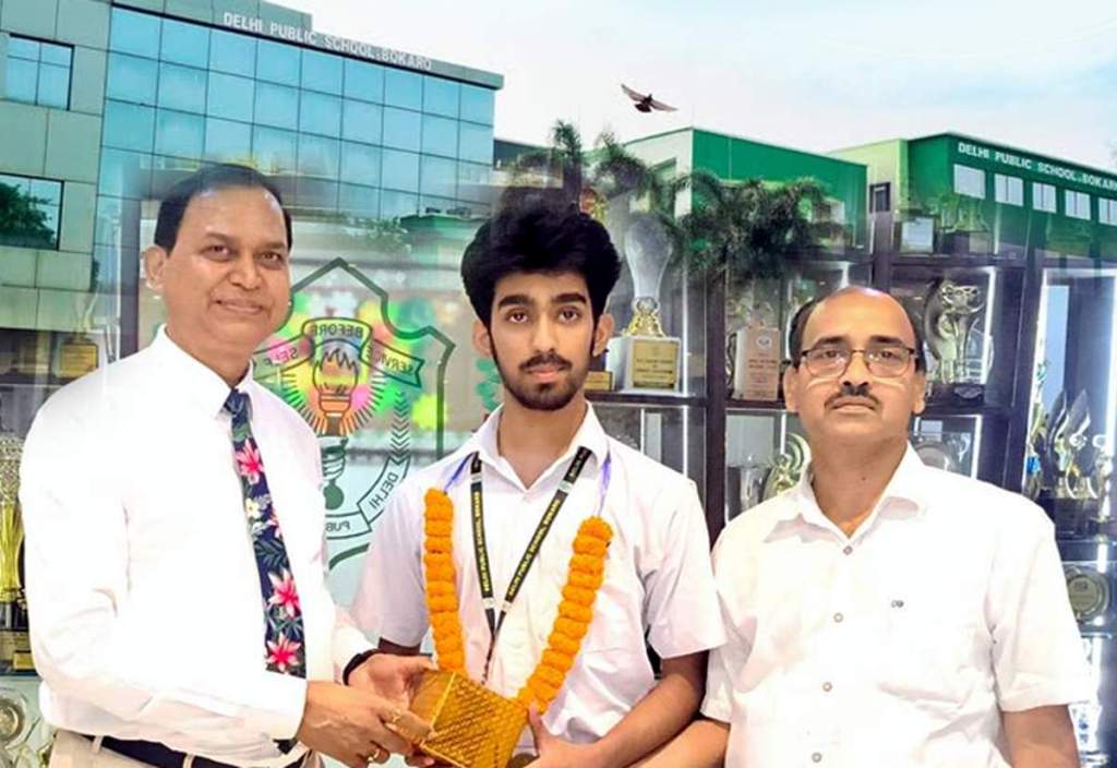 बोर्ड के मूल्यांकन को चुनौती दे बोकारो के आदित्य ने बदला इतिहास; Re-evaluation के बाद 99.60% अंकों के साथ बना Science का National&nbsp;Topper